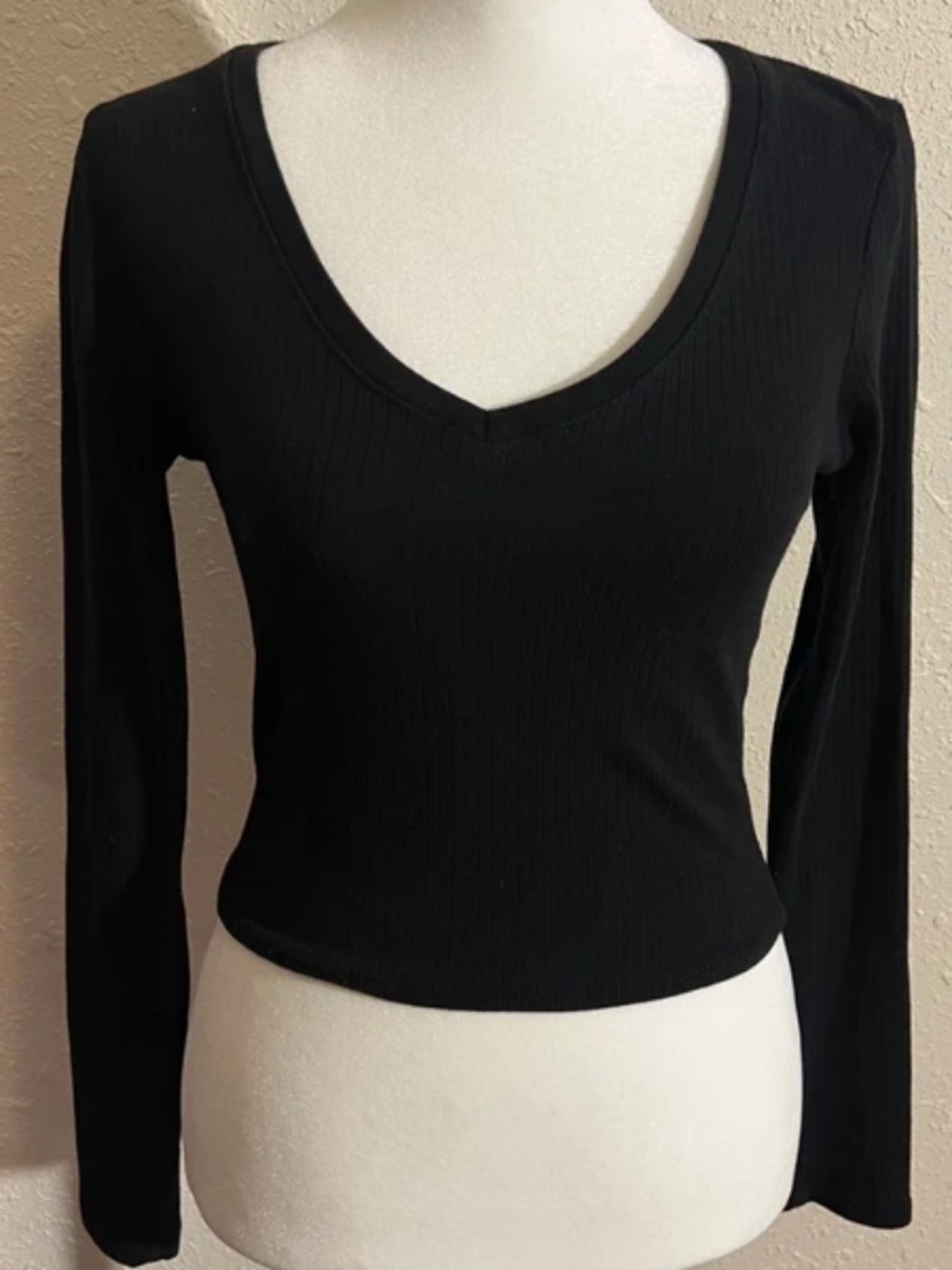 Bozzolo Black Ribbed Long Sleeve Top | M